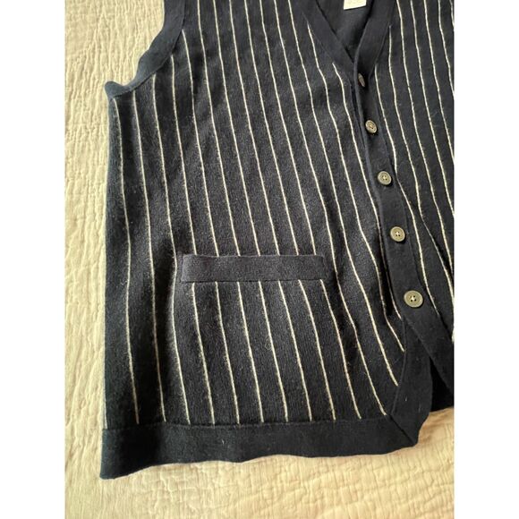 NWT J.Crew Men’s Sweater Vest– Navy Pinstripe Cashmere Blend Size M w/ Pockets - Picture 4 of 14